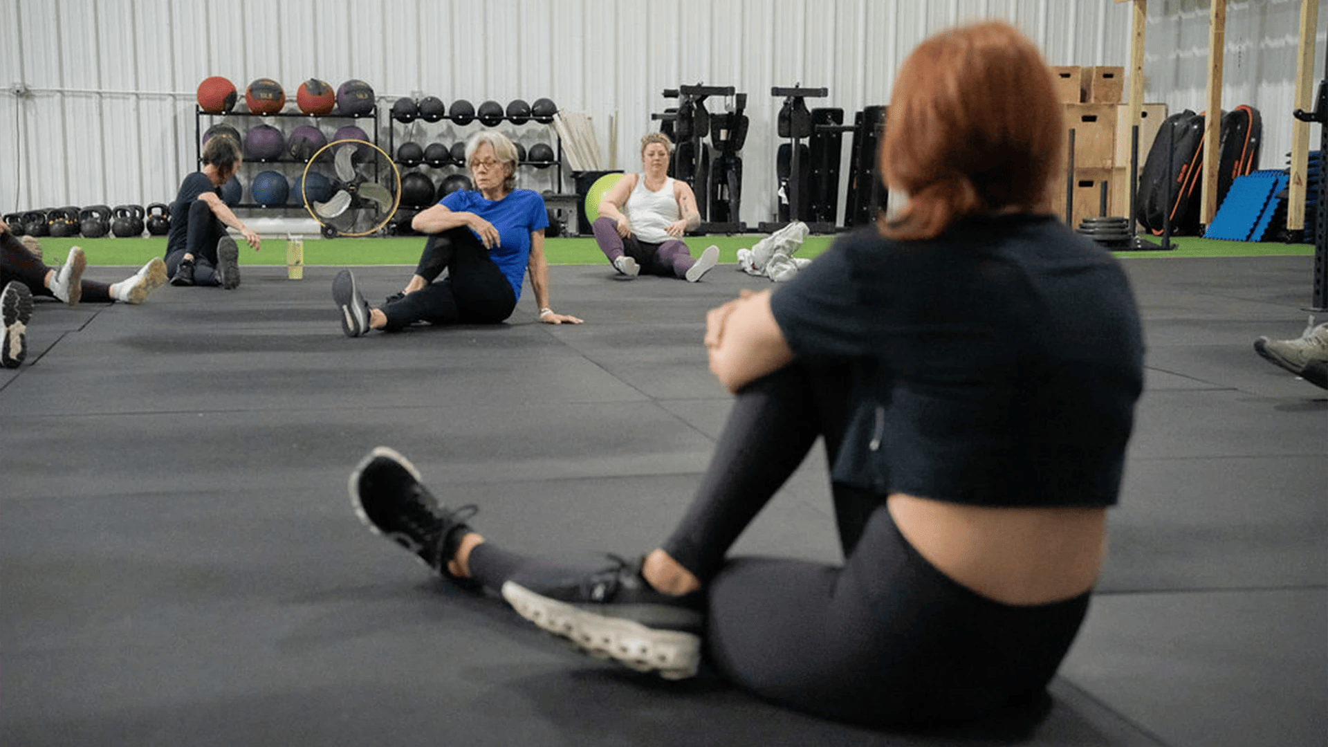 women training together at Grow Strength & Training